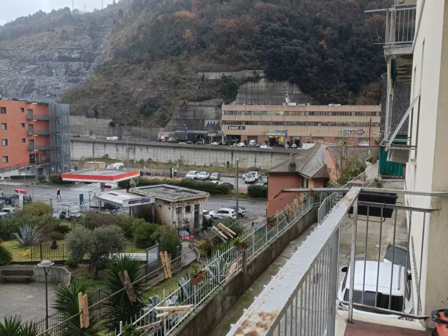 Immagine 12 di Bilocale in vendita  in Via Mantova 15 a Genova
