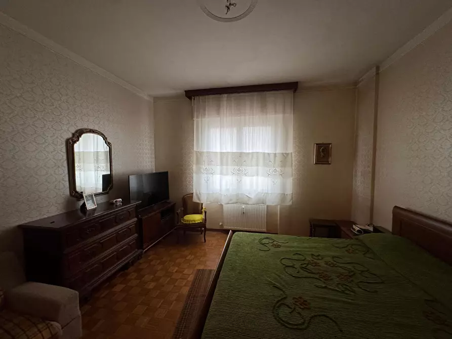 Immagine 8 di Bilocale in vendita  in Viale Enrico Millo a Chiavari