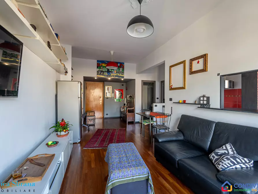 Immagine 11 di Trilocale in vendita  in Via Pietro Fessia 2121 a Genova