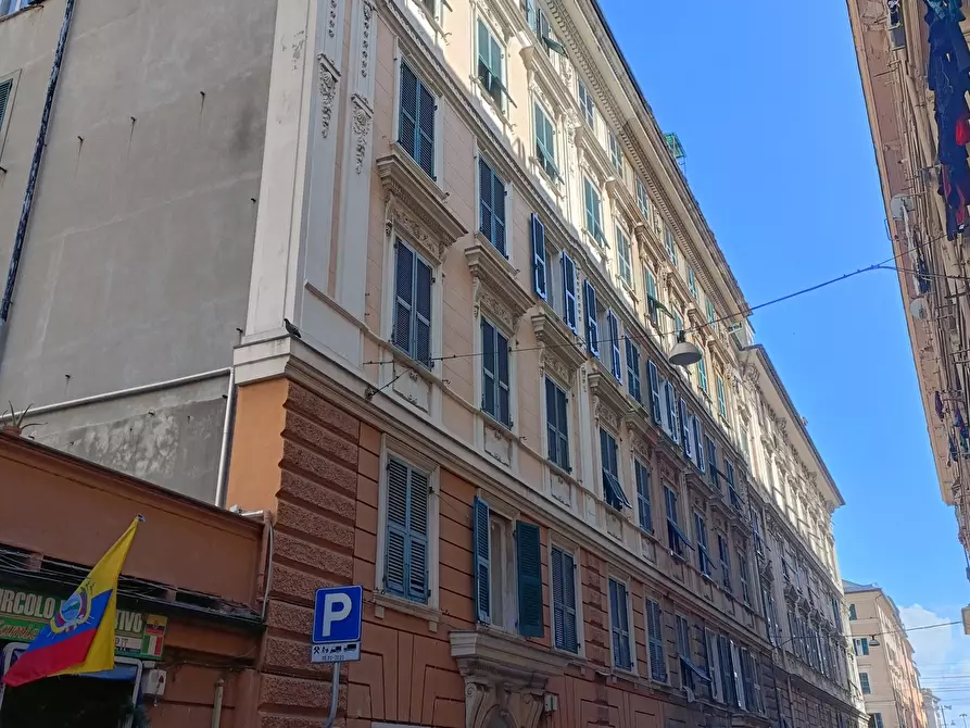 Immagine 2 di Attività commerciale in vendita  in Via Giacomo Giovanetti 75 R a Genova