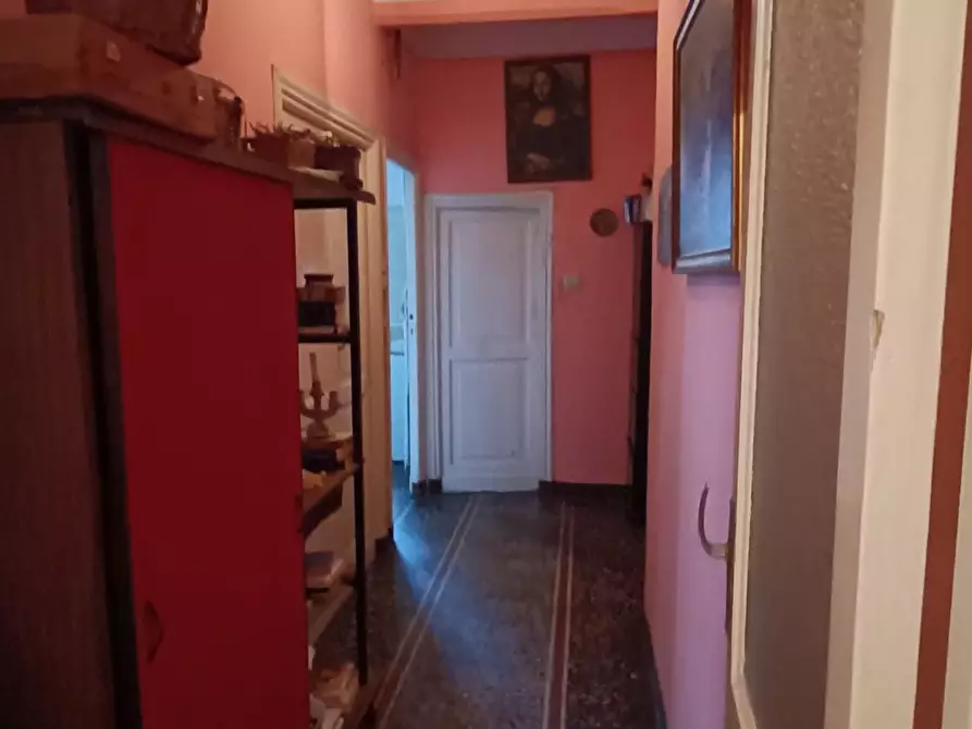 Immagine 13 di Appartamento in vendita  in Via Cornigliano 34 a Genova