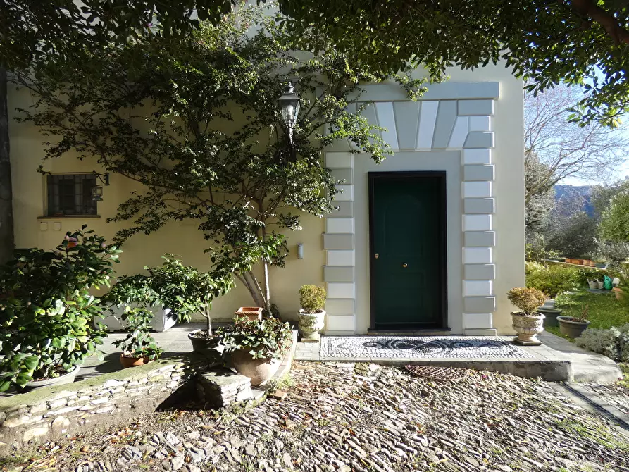 Immagine 39 di Casa indipendente in vendita  a Genova