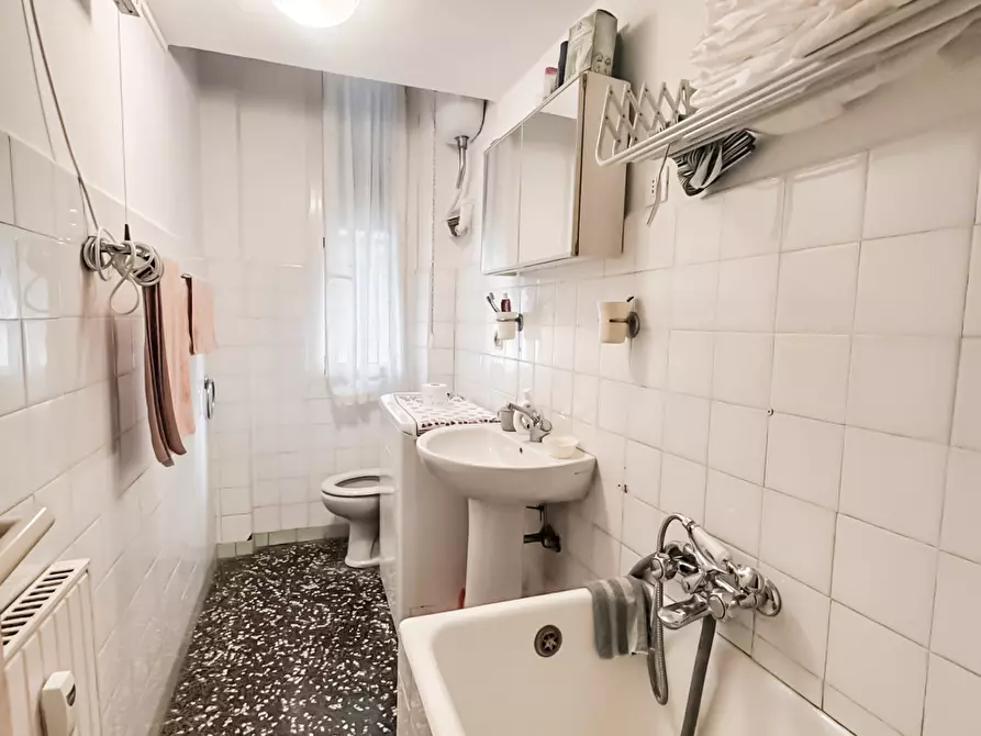 Immagine 8 di Appartamento in vendita  in Via Branega a Genova