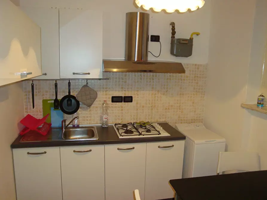 Immagine 10 di Bilocale in vendita  in Via all'Asilo Davide e Delfina Garbarino 2 a Genova
