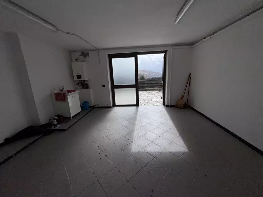 Immagine 12 di Casa semindipendente in vendita  a Ceranesi