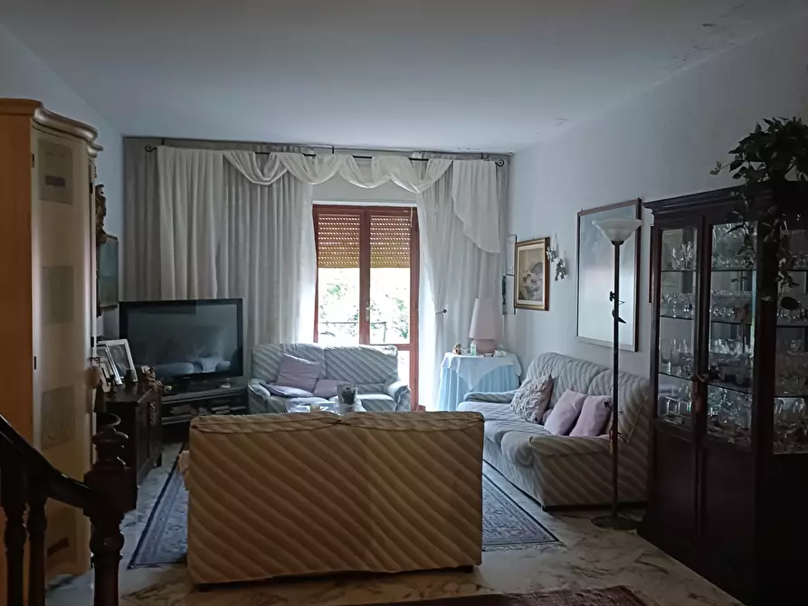 Immagine 2 di Casa indipendente in vendita  in Via Volturno 1 a Pisa