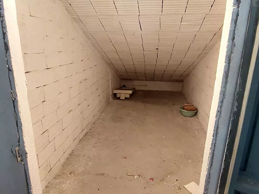 Immagine 50 di Trilocale in vendita  in Piazza Eugenio Marchese a Busalla