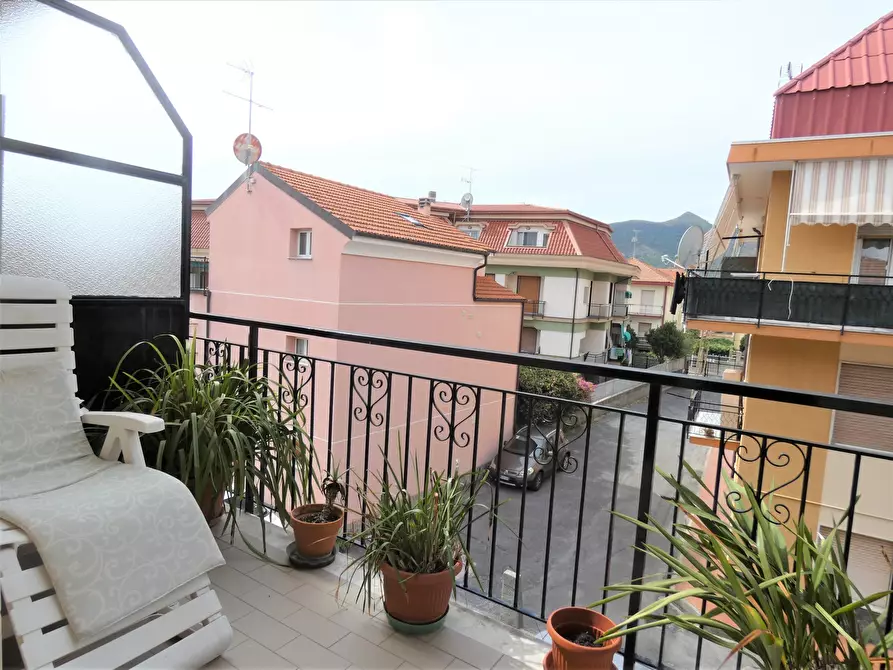 Immagine 9 di Appartamento in vendita  in Via Isonzo 16 a Loano