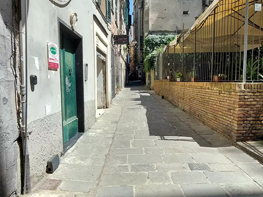 Immagine 33 di Bilocale in vendita  in Vico Squarciafico a Genova