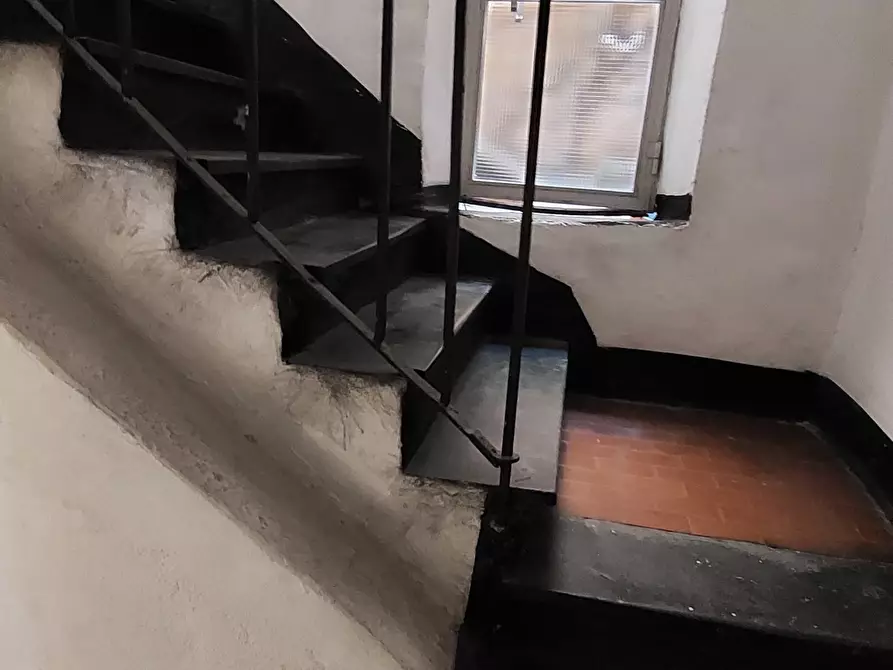 Immagine 27 di Bilocale in vendita  in Vico Squarciafico a Genova