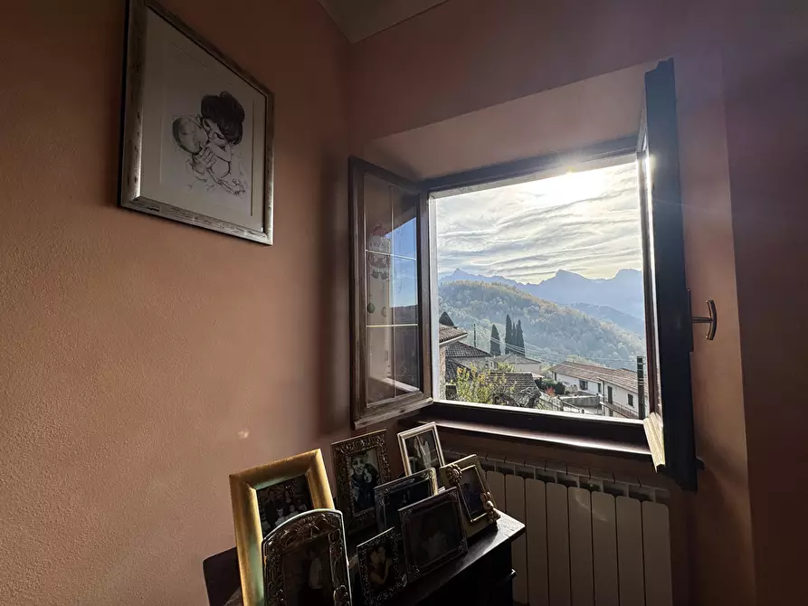 Immagine 32 di Casa semindipendente in vendita  in Via Pascoli 1 a Fivizzano