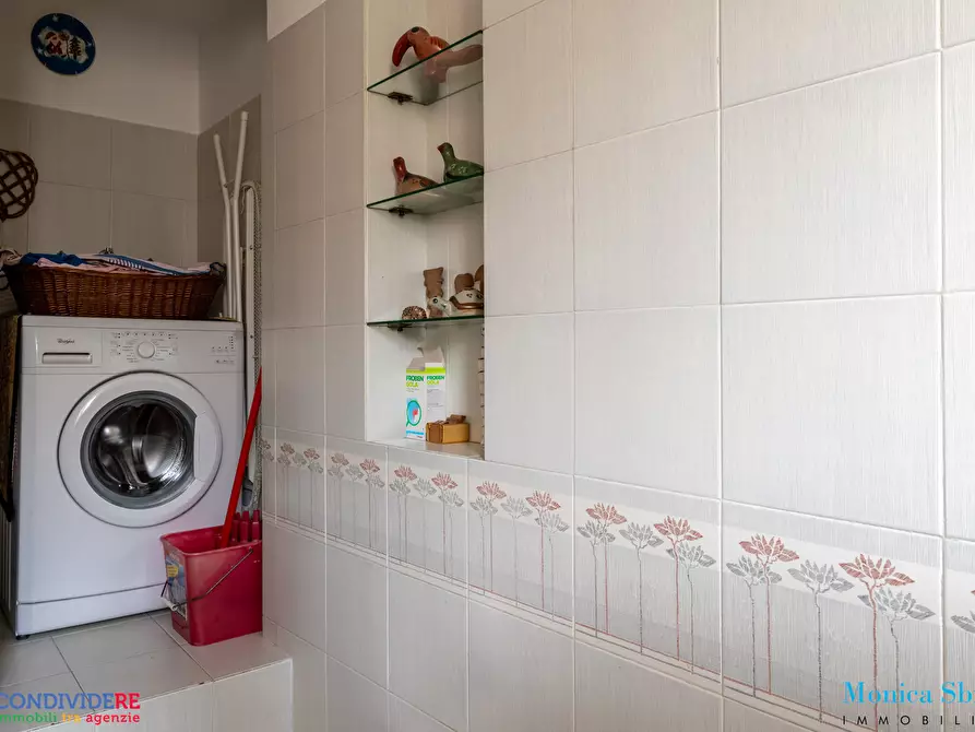 Immagine 21 di Attico in vendita  in Passo Stefano Sanguineti 11 a Genova