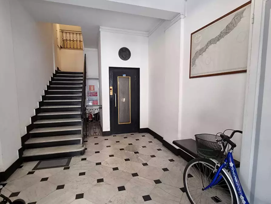 Immagine 8 di Appartamento in vendita  in Corso Dante Alighieri a Alassio