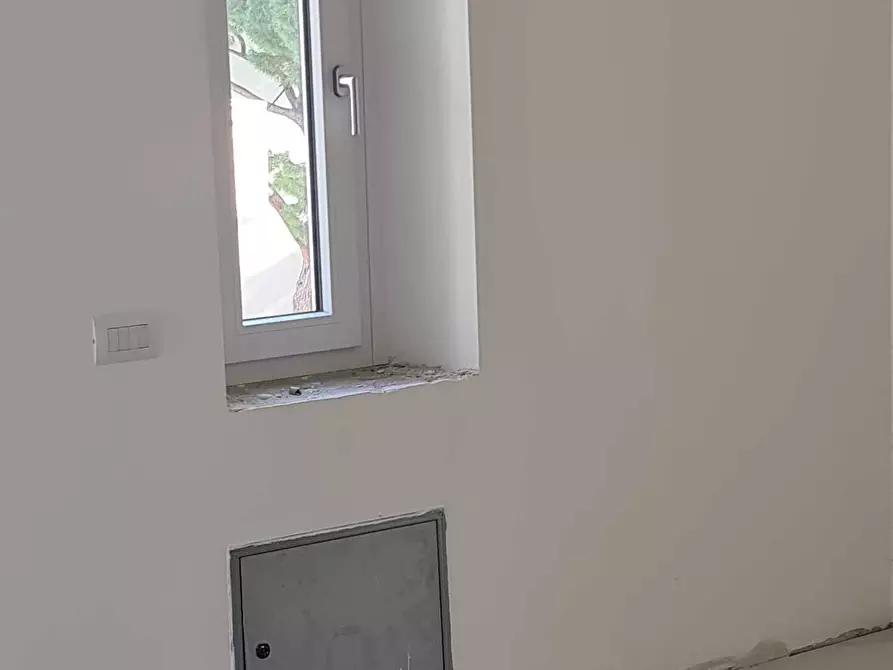 Immagine 29 di Trilocale in vendita  in Viale Hanbury a Alassio