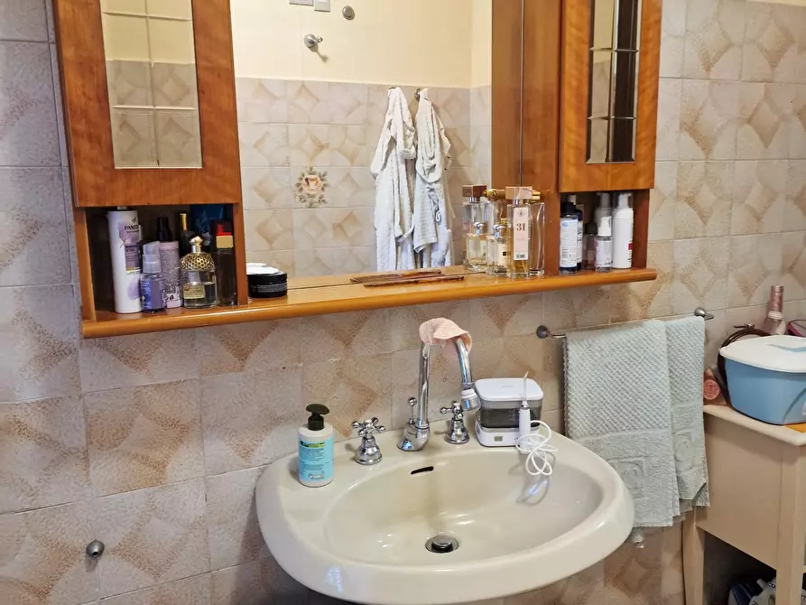 Immagine 43 di Pentalocale in vendita  in Strada Ponte Rio Ponte Pattoli a Perugia