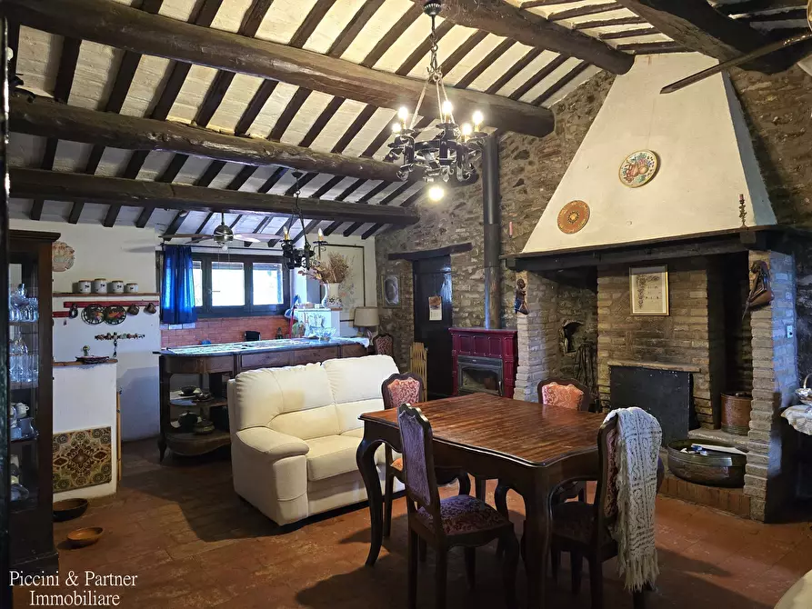 Immagine 13 di Rustico / casale in vendita  in Vocabolo Coccimignolo 36 a Marsciano