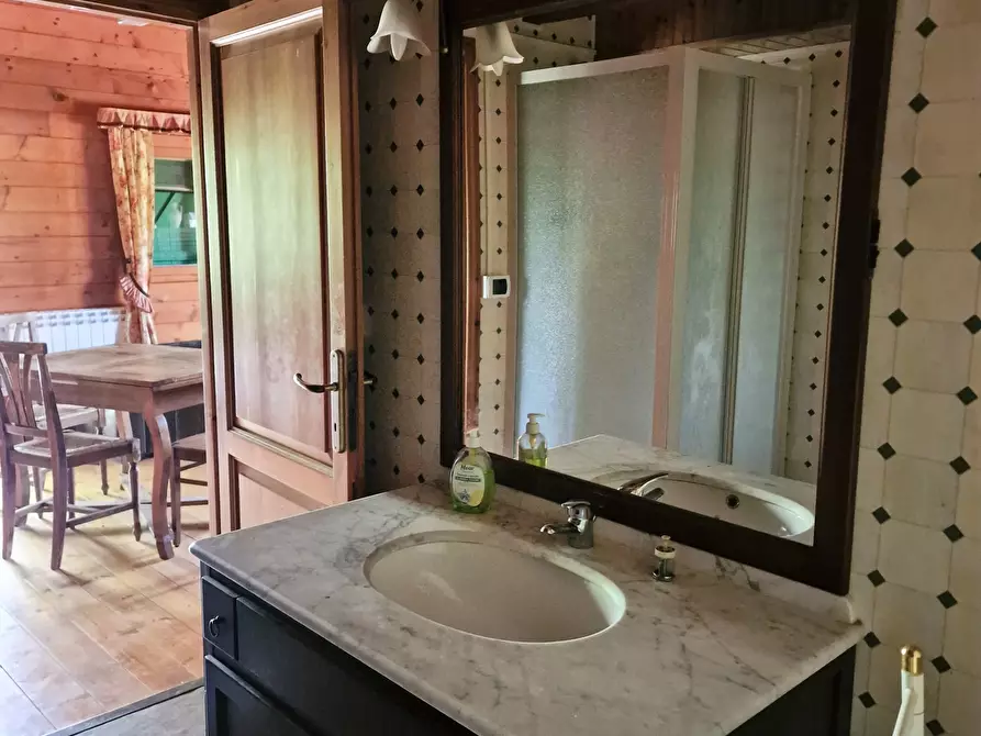 Immagine 45 di Villa in vendita  in Via dei Cespugli 12 a Passignano Sul Trasimeno