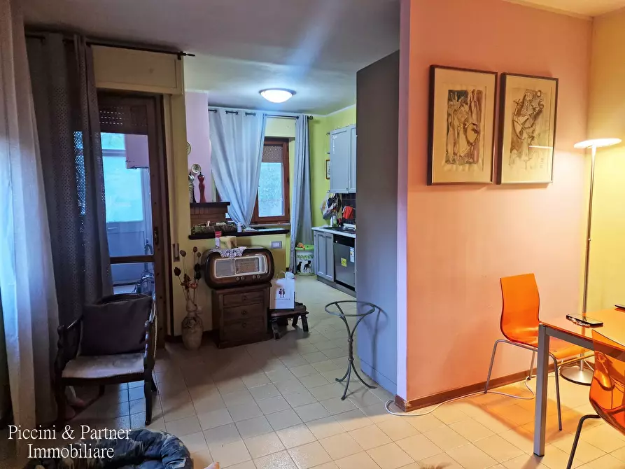 Immagine 15 di Pentalocale in vendita  in Strada Ponte Rio Ponte Pattoli a Perugia