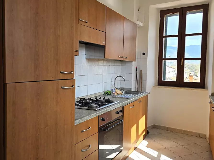 Immagine 11 di Quadrilocale in vendita  in Via Bastiola 95 a Bastia Umbra