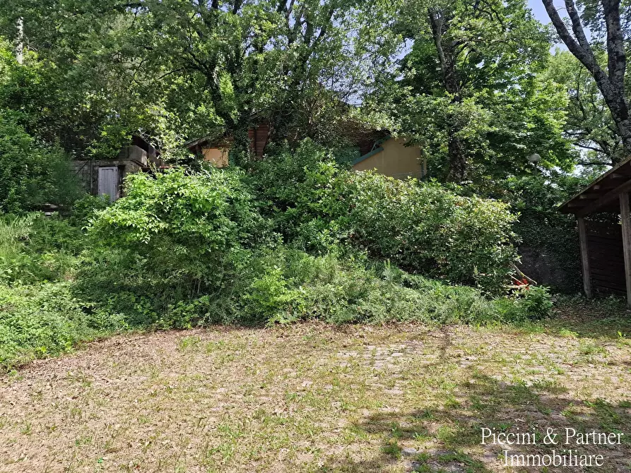 Immagine 84 di Baita in vendita  in Via dei Cespugli 10 a Passignano Sul Trasimeno