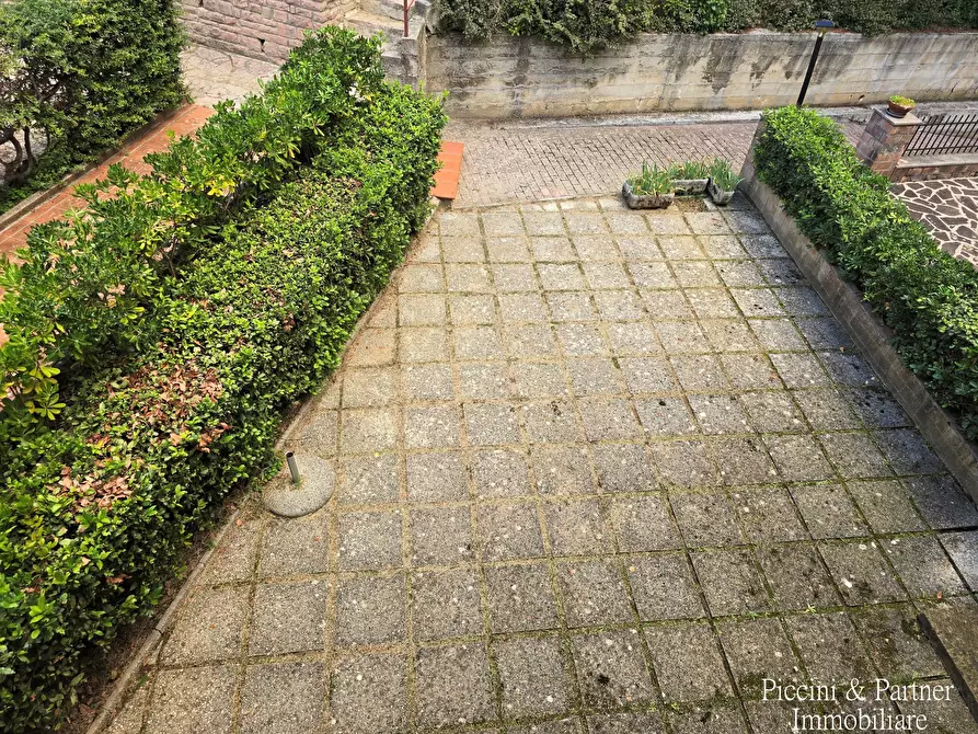 Immagine 42 di Villetta a schiera in vendita  in Via delle Querce 30 a Assisi