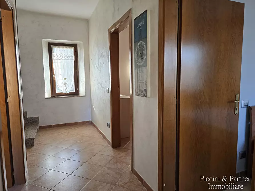 Immagine 47 di Casa bifamiliare in vendita  in Piazzale Umbria a Castiglione Del Lago