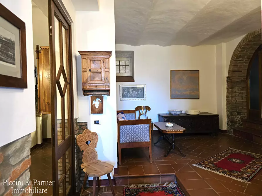 Immagine 16 di Rustico / casale in vendita  in Località Riccio 70A a Cortona