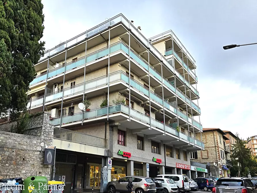 Immagine 80 di Pentalocale in vendita  in Via Annibale Vecchi a Perugia