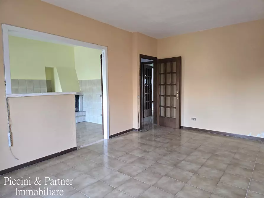 Immagine 15 di Pentalocale in vendita  in Viale Sempione a Città Di Castello