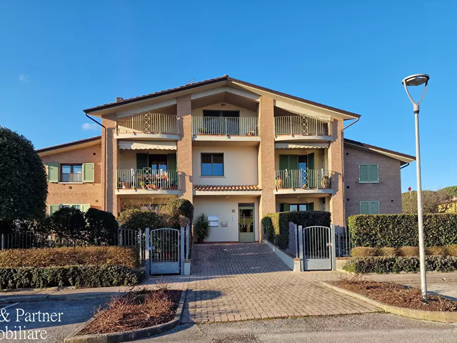 Immagine 3 di Pentalocale in vendita  in Via Madonna del Popolo a Perugia