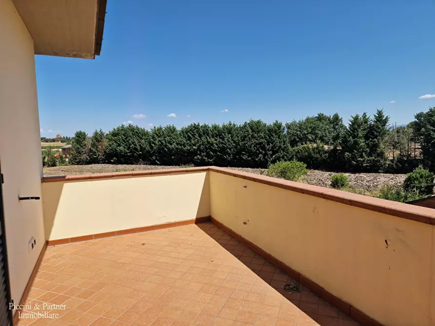 Immagine 28 di Casa bifamiliare in vendita  in Via Trasimeno a Castiglione Del Lago