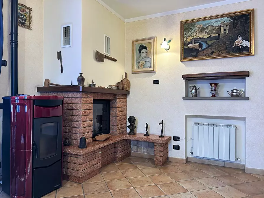 Immagine 21 di Casa trifamiliare in vendita  in Via Bagnolo a Castiglione Del Lago