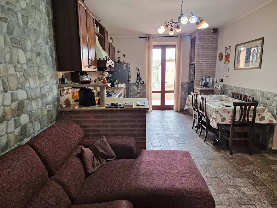 Immagine 38 di Pentalocale in vendita  in Via Stradone a Città Della Pieve