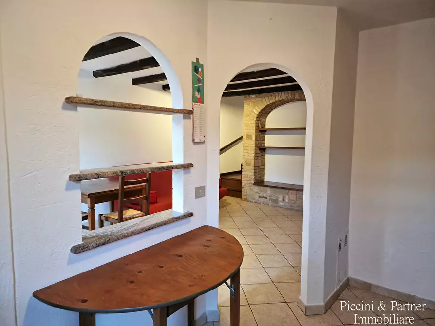 Immagine 12 di Porzione di casa in vendita  in Via Anghiari a Castiglione Del Lago