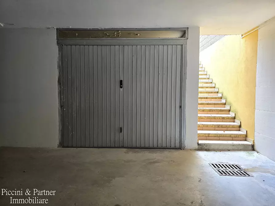 Immagine 49 di Quadrilocale in vendita  in Via Elio Vittorini 11 a Corciano