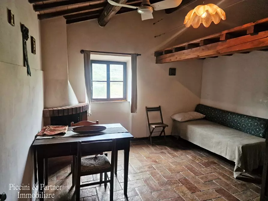 Immagine 41 di Bilocale in vendita  in Via Italia a Magione