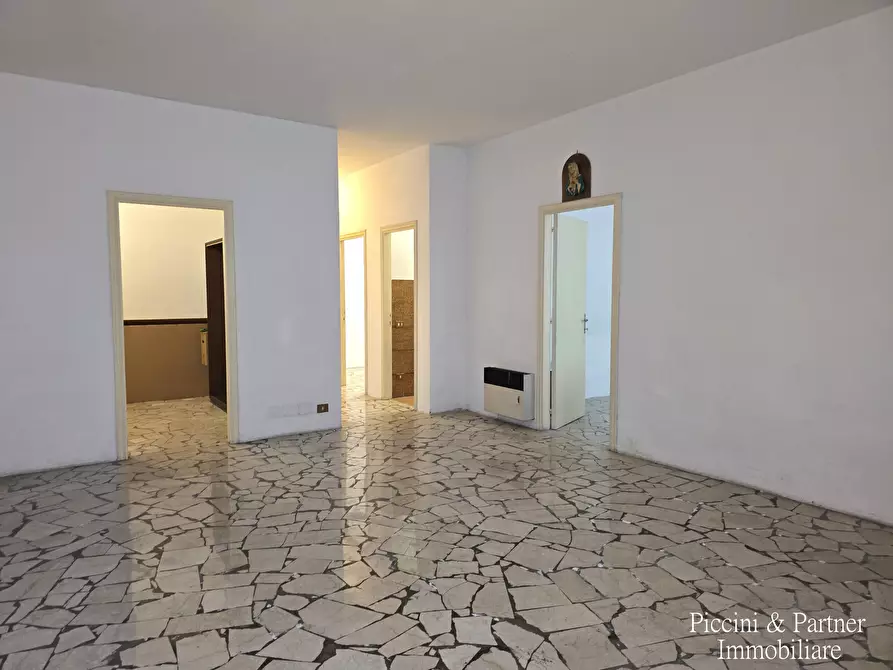 Immagine 47 di Casa bifamiliare in vendita  in Via delle Terme Sud a Montepulciano