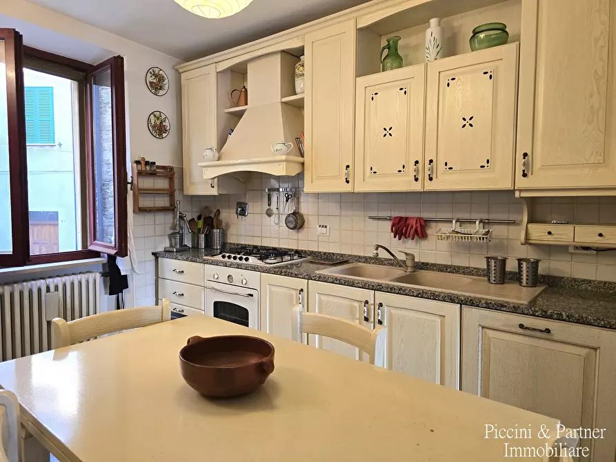 Immagine 15 di Pentalocale in vendita  in Via Ludovico Ariosto 7 a Piegaro