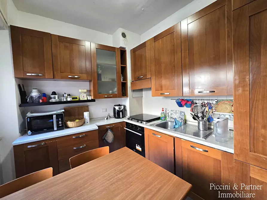 Immagine 8 di Pentalocale in vendita  in Via Beatrice 38 a Perugia