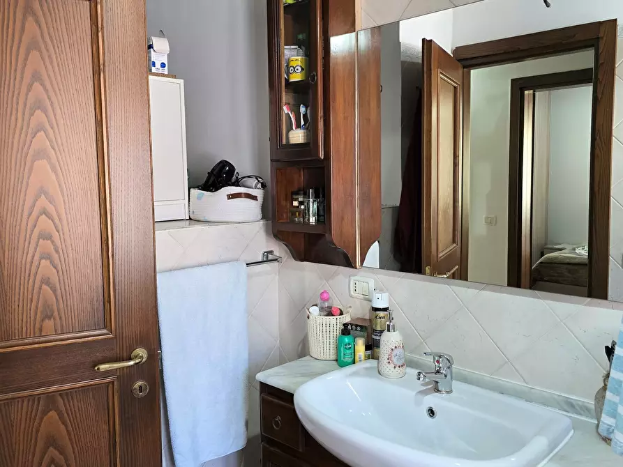 Immagine 25 di Terratetto in vendita  in Via Napoli a Castiglione Del Lago