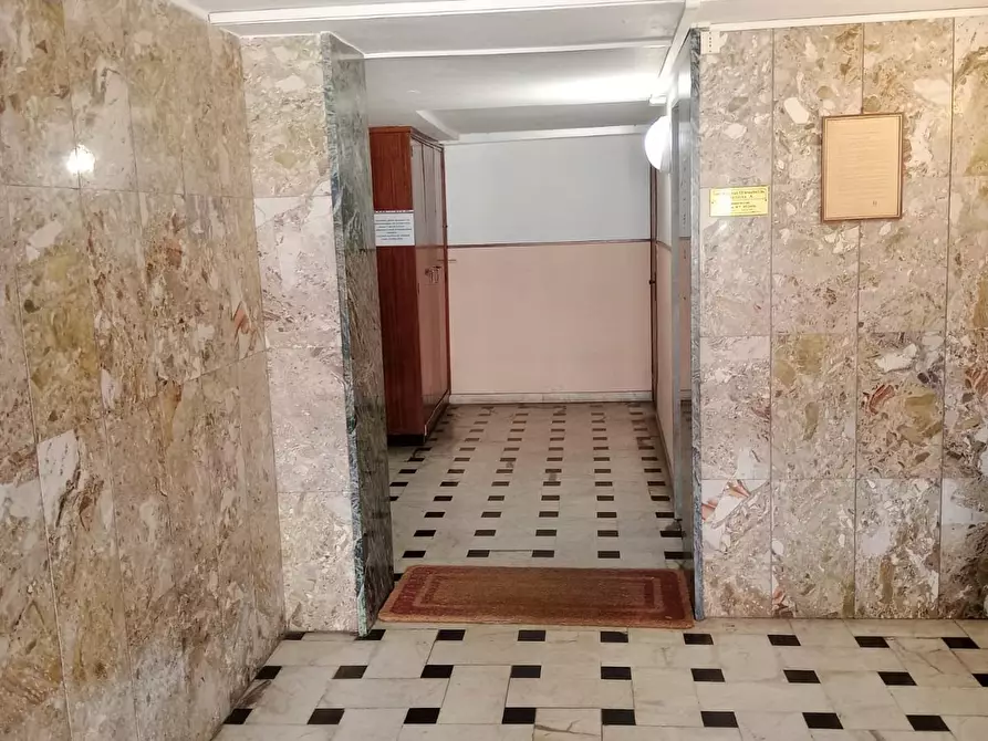 Immagine 4 di Attico in vendita  in Viale XX Settembre 5 a Carrara