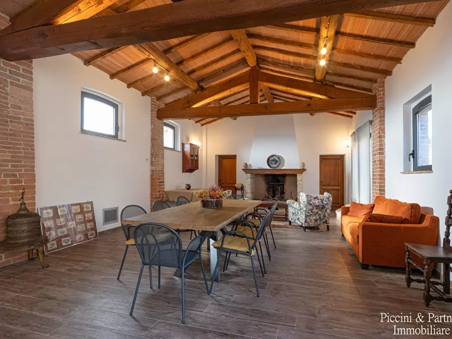 Immagine 54 di Villa in vendita  in Via Gozzano Vocabolo Giorgi a Castiglione Del Lago