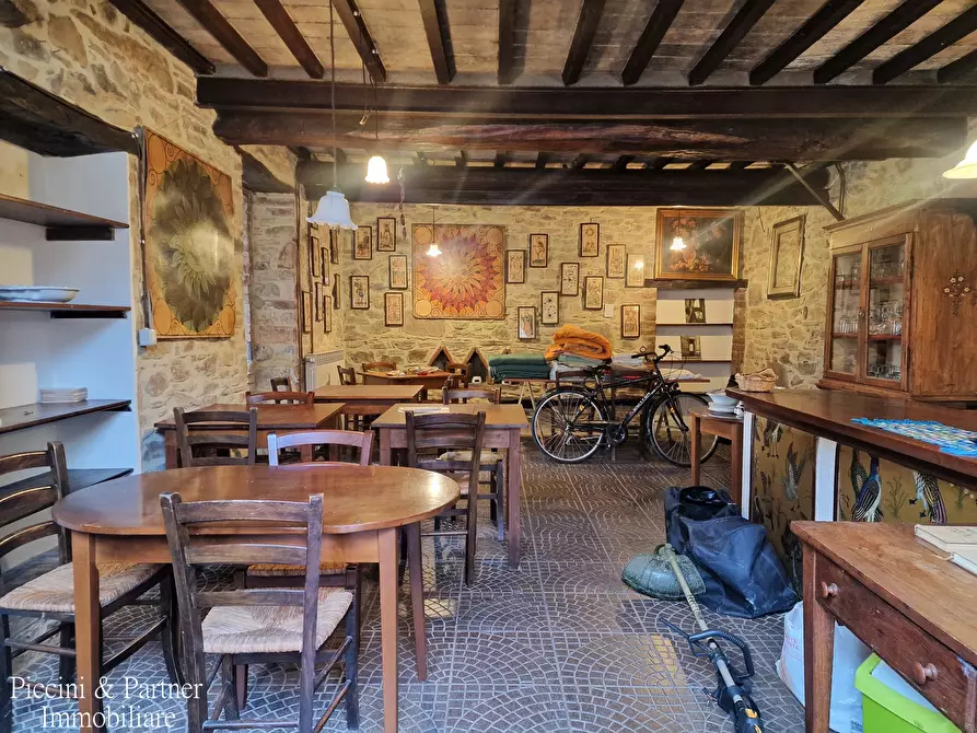 Immagine 65 di Bilocale in vendita  in Via Italia a Magione