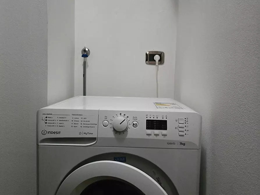 Immagine 50 di Pentalocale in vendita  in Via di Pretola a Paciano