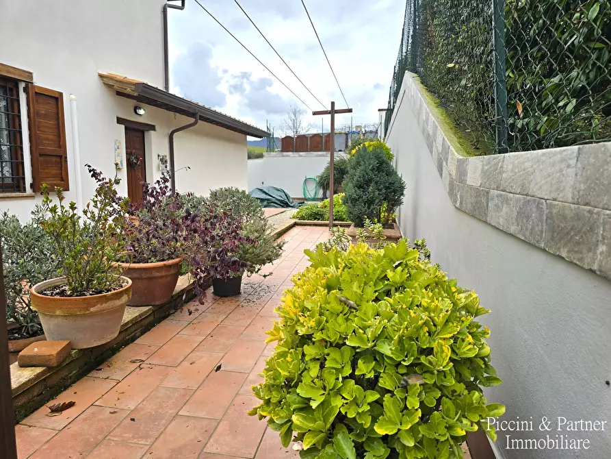 Immagine 14 di Villa in vendita  in Strada Tiberina Nord 395 a Perugia