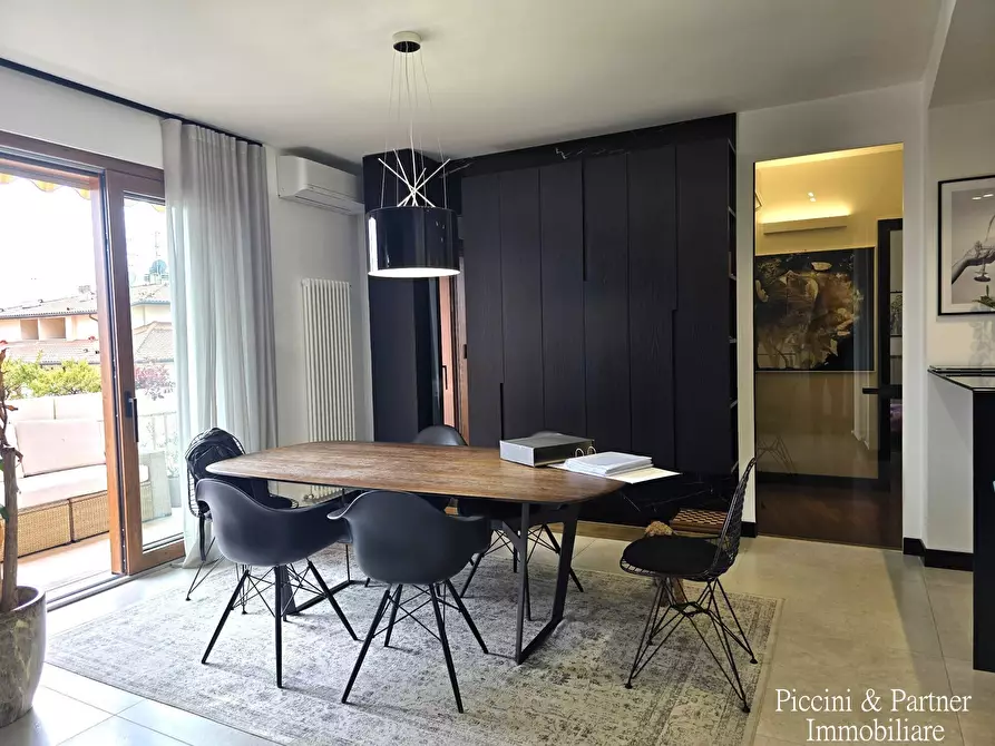 Immagine 11 di Pentalocale in vendita  in Via Roberto Arcaleni a Città Di Castello