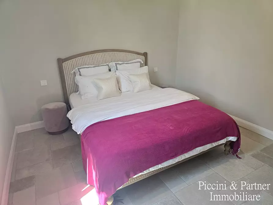 Immagine 36 di Villa in vendita  in Località Castagni 2 a Castiglione Del Lago