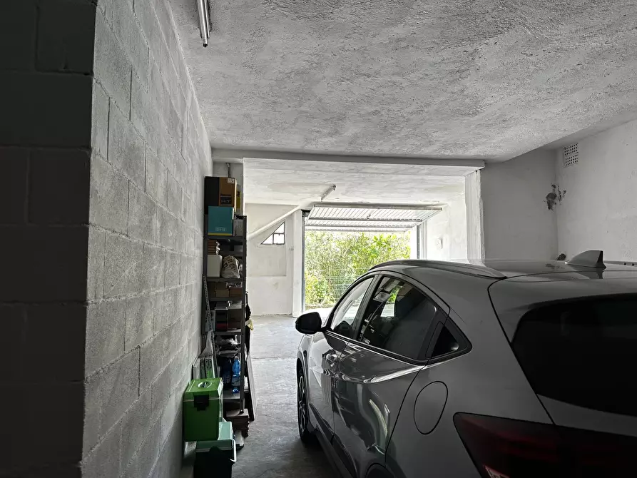 Immagine 5 di Garage in vendita  in Via A. San Novaro a Diano San Pietro