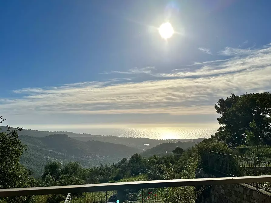 Immagine 25 di Trilocale in vendita  in Borgata Ascheri 15 a Diano Arentino