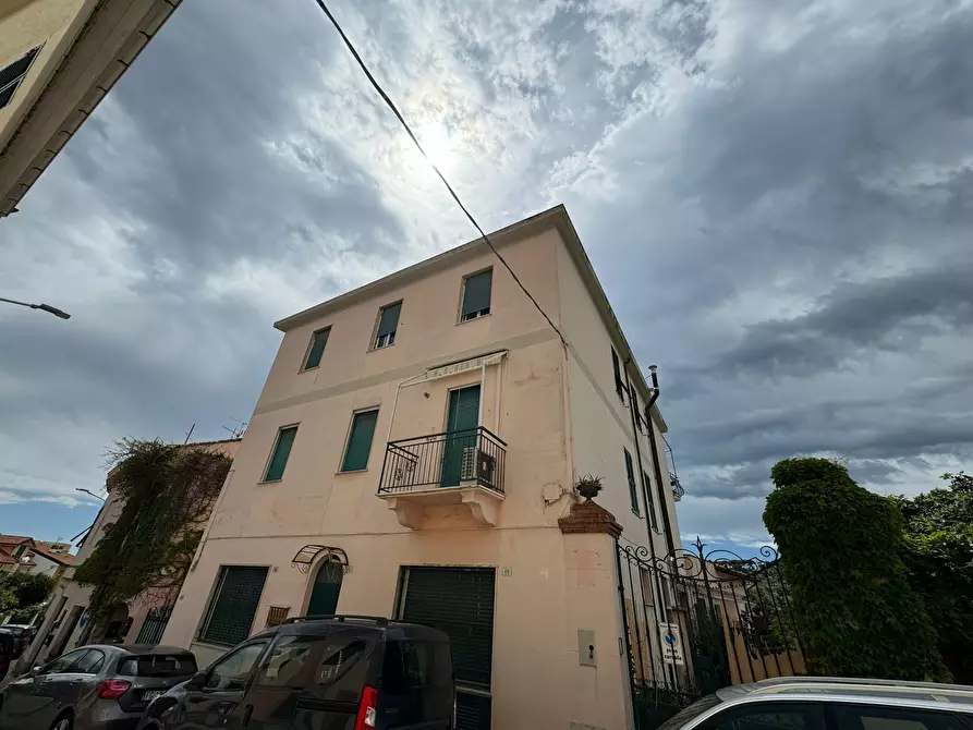 Immagine 13 di Trilocale in vendita  in Via Marsala 67 a San Remo